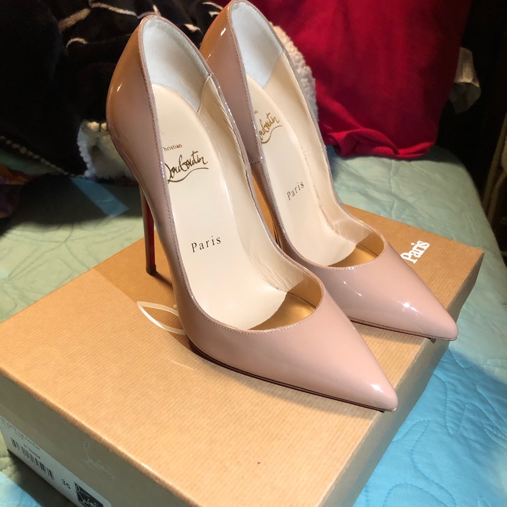 So Kate Christian Louboutin pumps